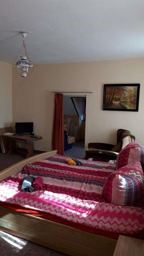 Hotel " Art Ddr" Eig Bad Dir Im Zim, 3 Og, Treppensteigen Kein Fruehhstueck Keine Kueche Nur Uebernachtung Parkpl, Wifi, Blankenb Blankenburg  Zewnętrze zdjęcie