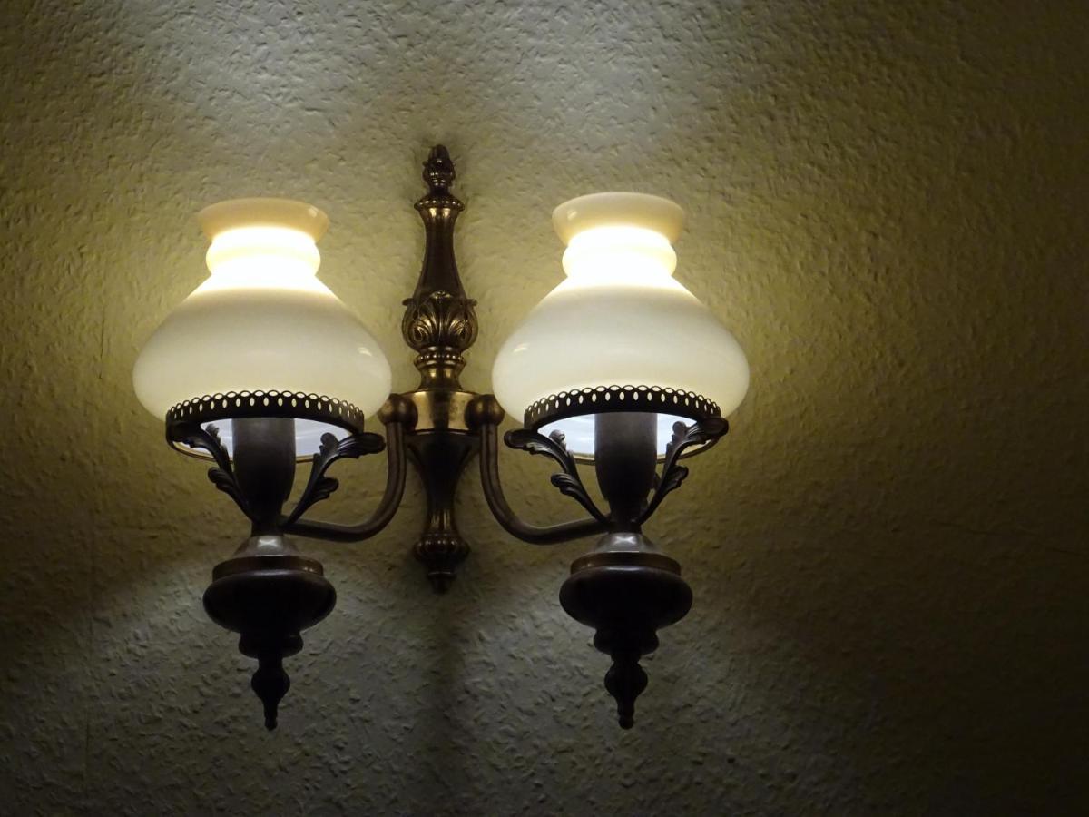 Hotel " Art Ddr" Eig Bad Dir Im Zim, 3 Og, Treppensteigen Kein Fruehhstueck Keine Kueche Nur Uebernachtung Parkpl, Wifi, Blankenb Blankenburg  Zewnętrze zdjęcie